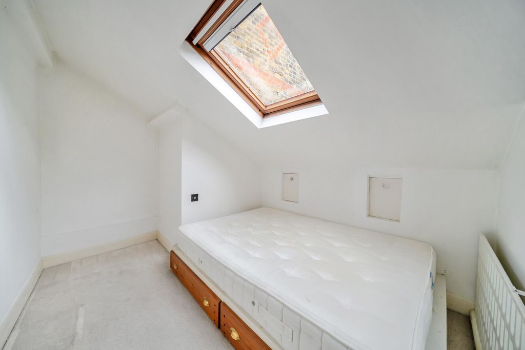 Property photo 2 of 16 1459948-8-6A034E9...