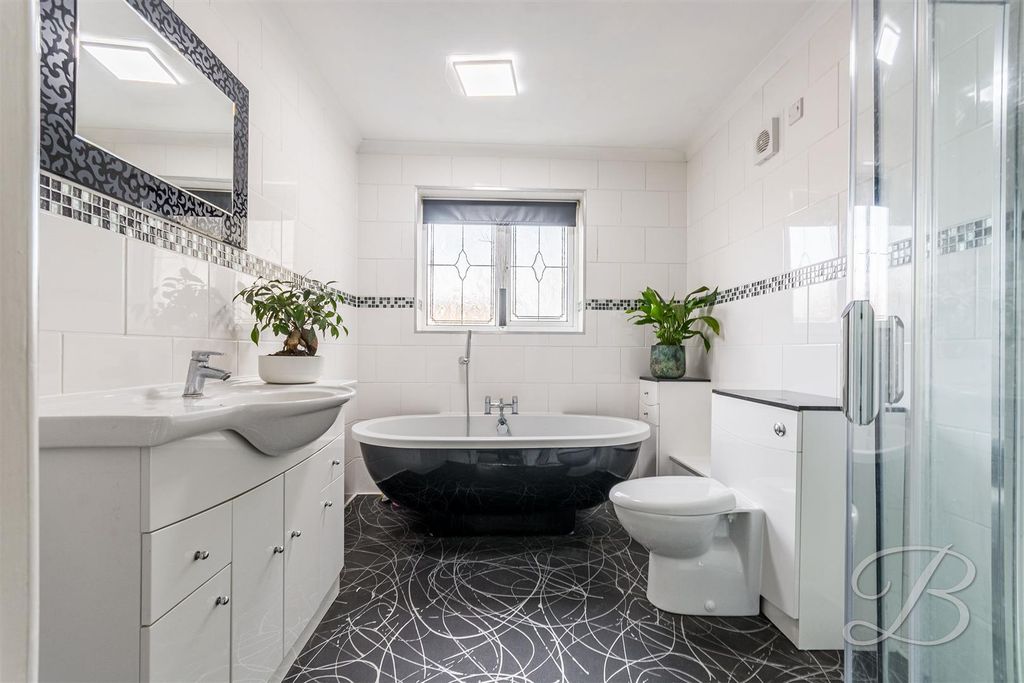 Property photo 3 of 23 Ccltd-61.Jpg