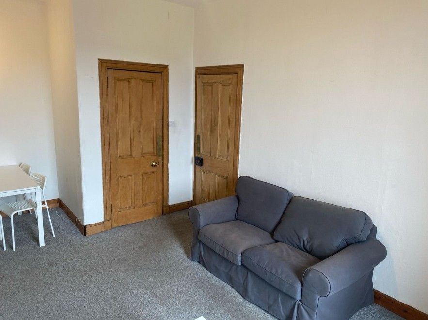 Property photo 2 of 9 Photo 2