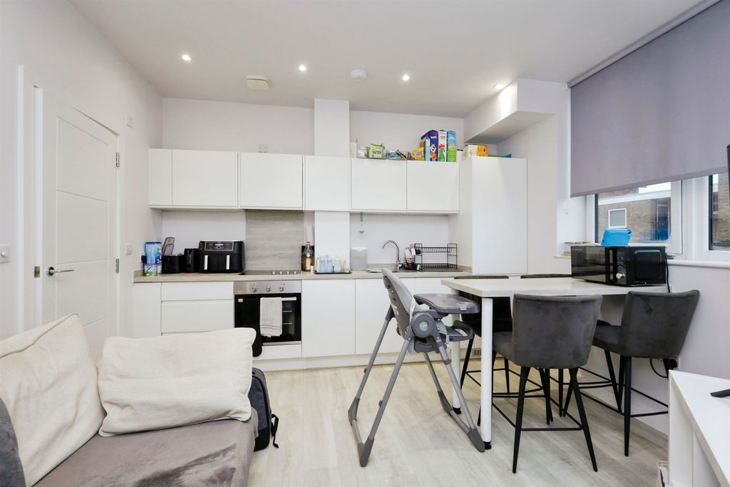 Property photo 3 of 12 Living Room