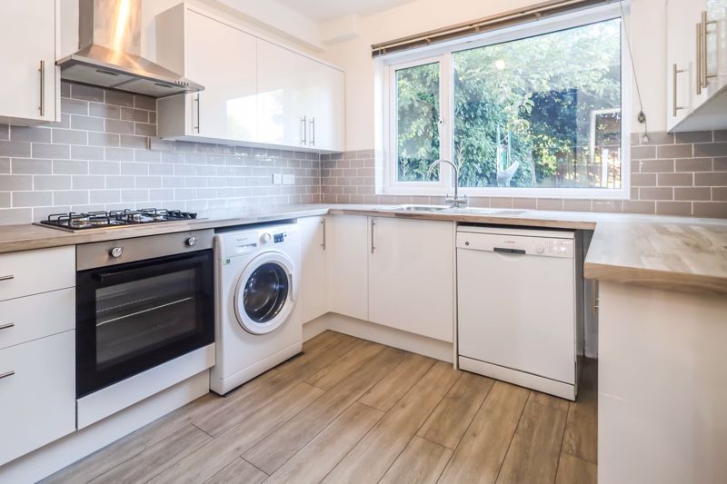 Property photo 2 of 20 Photo 21