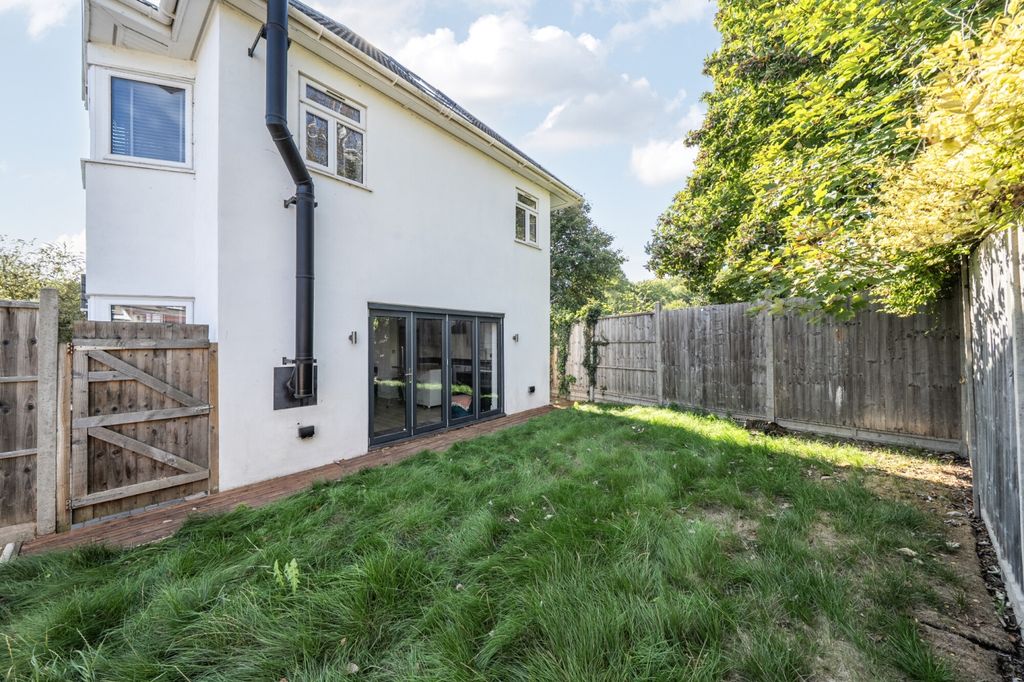 Property photo 2 of 21 1355583-2-68cd652...