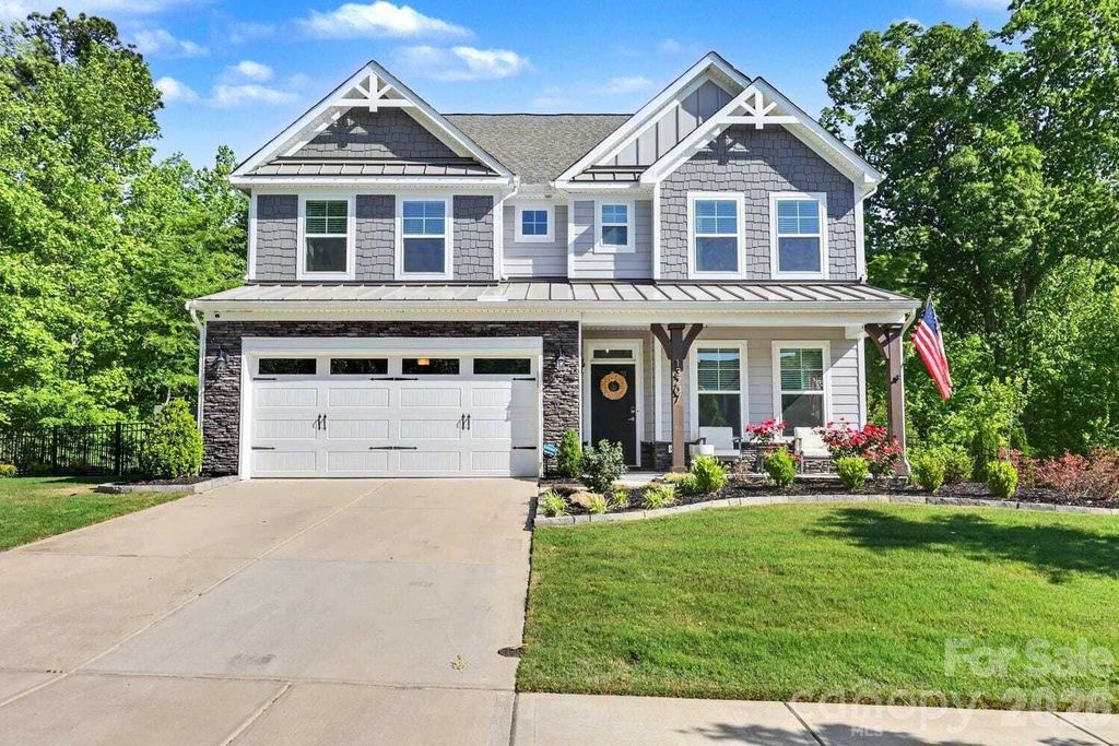 Property photo 1 of 45