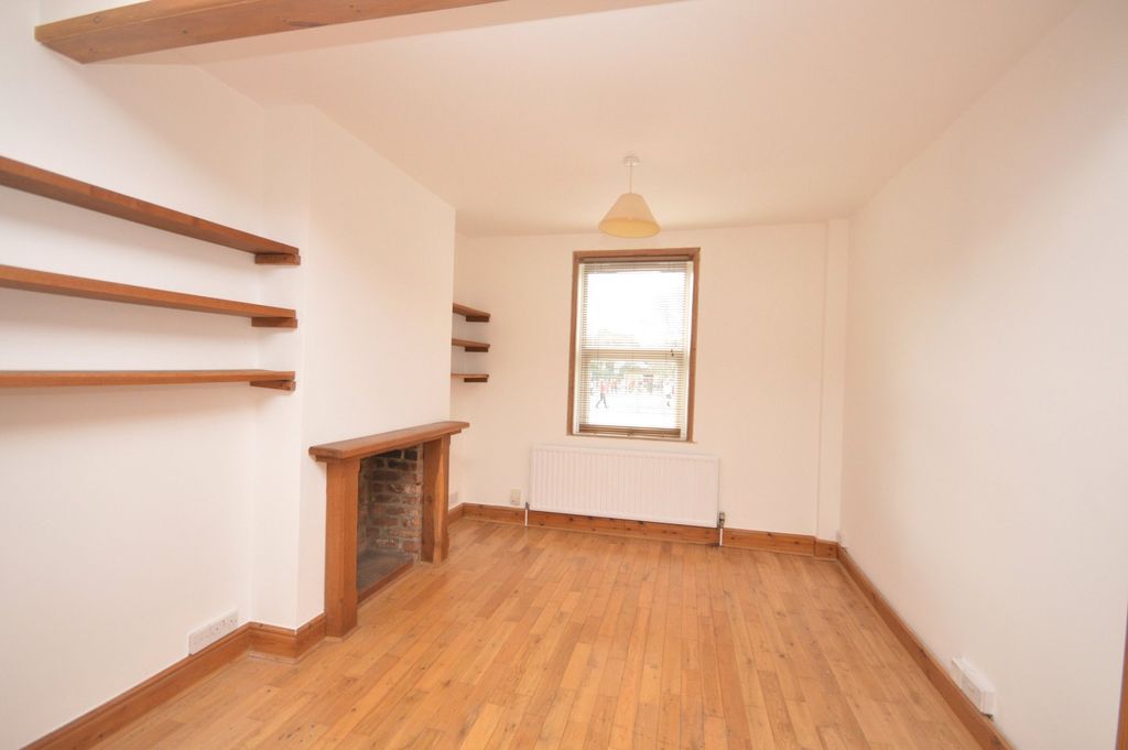 Property photo 3 of 8 Picture No. 28