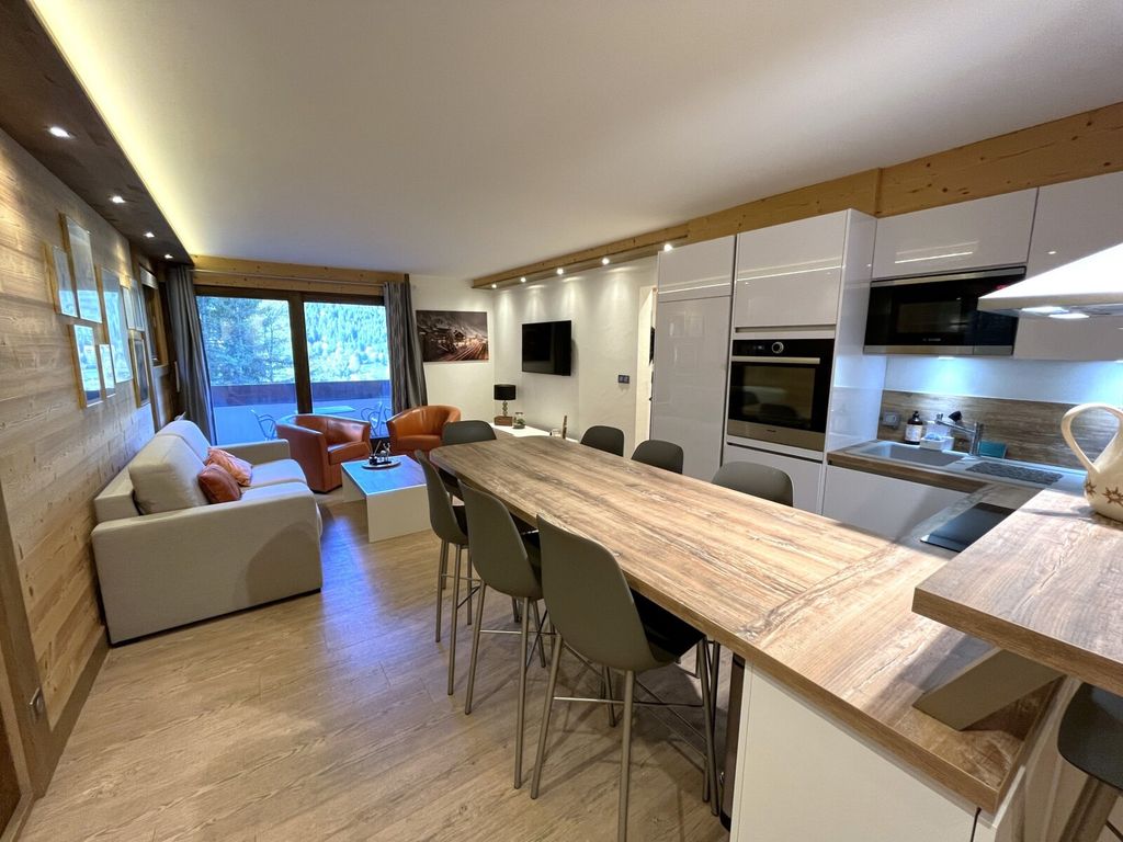 Property photo 2 of 8 Apartment For Sale i