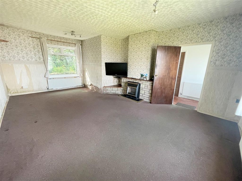 Property photo 3 of 22 Img_1002.Jpg