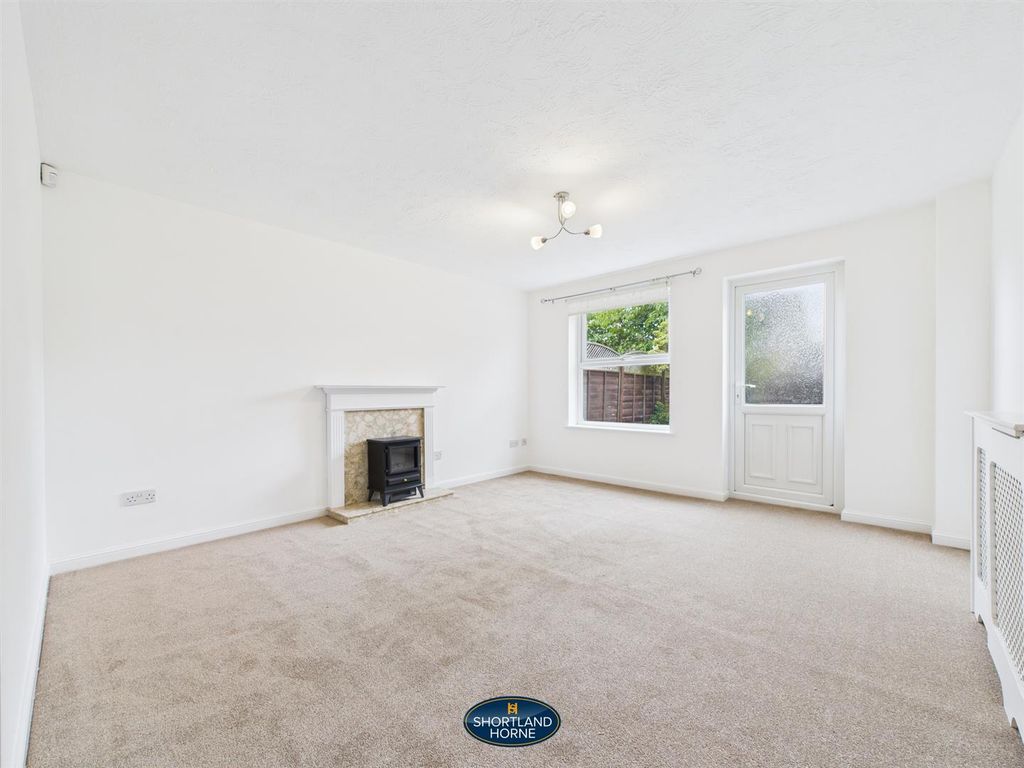 Property photo 2 of 13 Cam01906G0-Pr0574-Still008.Jpg