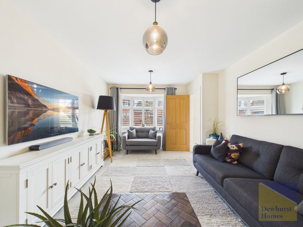 Property photo 3 of 35