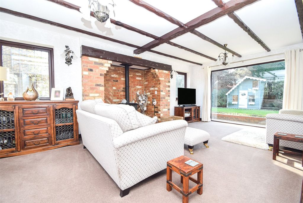 Property photo 3 of 17 Picture No. 04