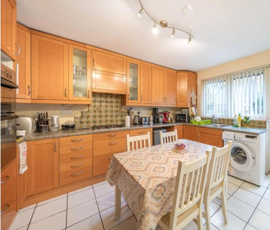 Property photo 1 of 9 Picture No. 02