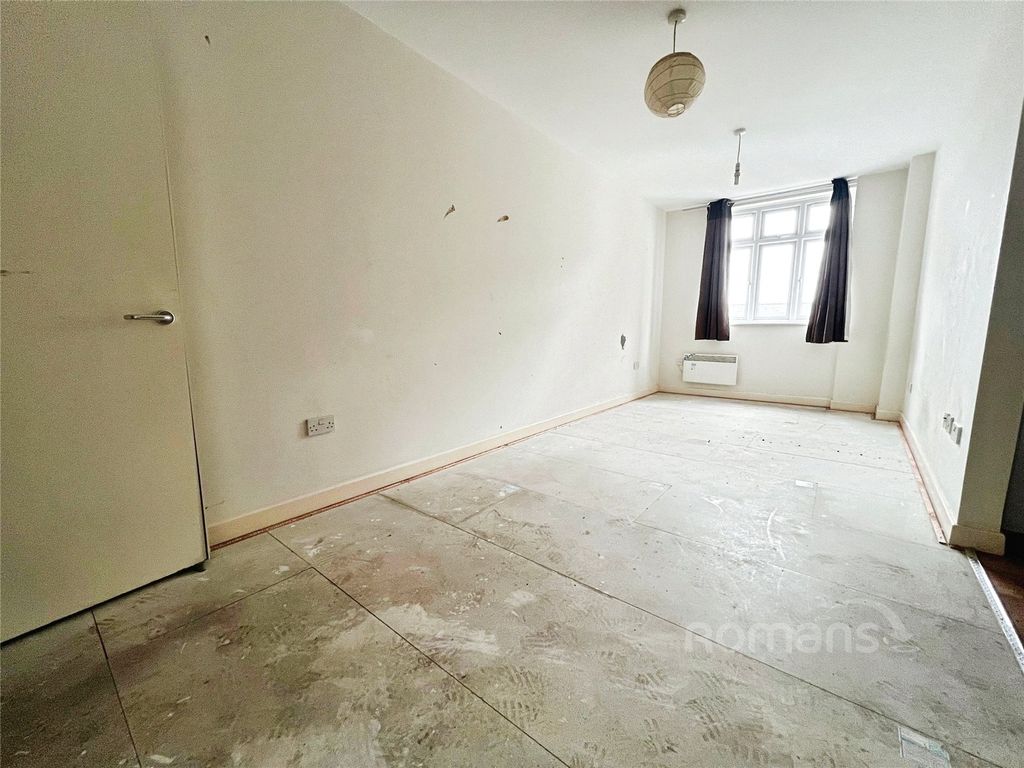 Property photo 2 of 9 Picture No. 03