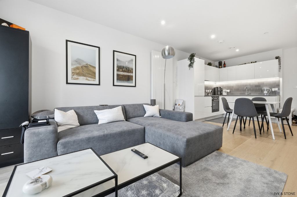 Property photo 1 of 21 4848300