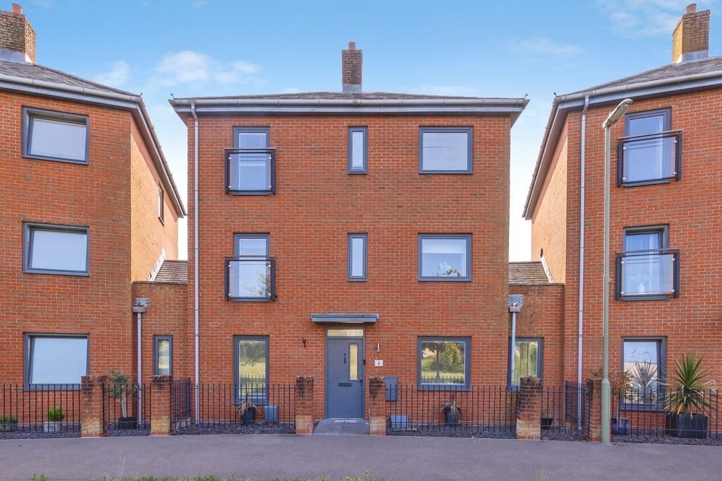 Property photo 1 of 20 Pbox-Img.Jpg