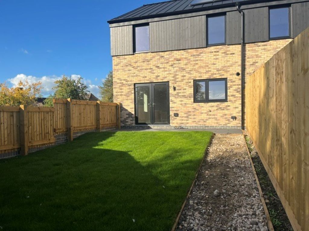 Property photo 2 of 6