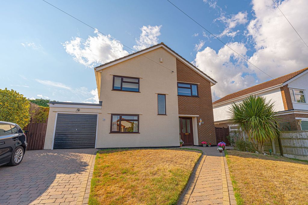 Property photo 1 of 31