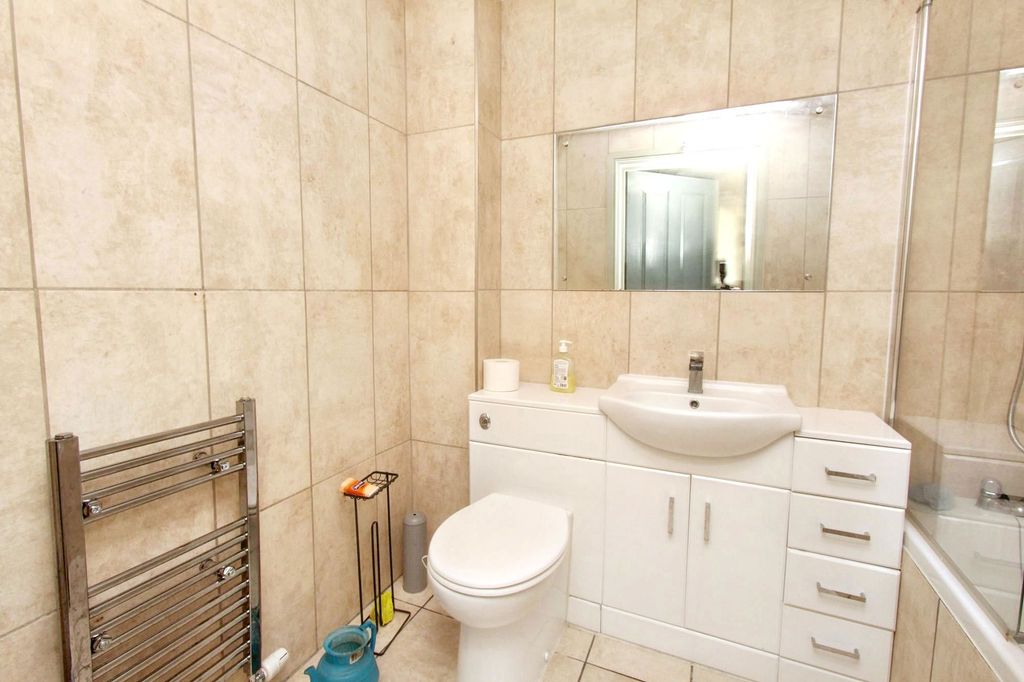 Additional image 5 of 2 bed flat for saleHawthorn Close, Benwell, Newcastle Upon Tyne NE15
