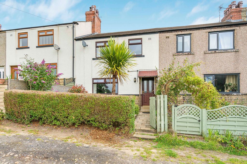 Property photo 1 of 29