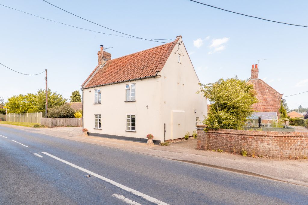 Property photo 2 of 38 4213884