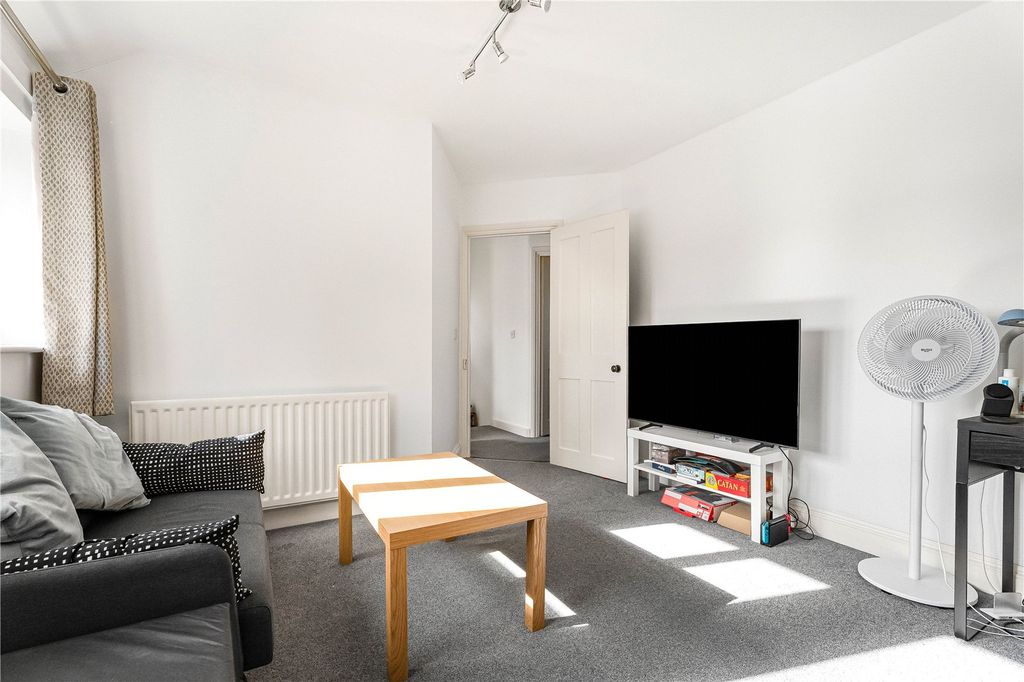 Property photo 2 of 9 Picture No. 05
