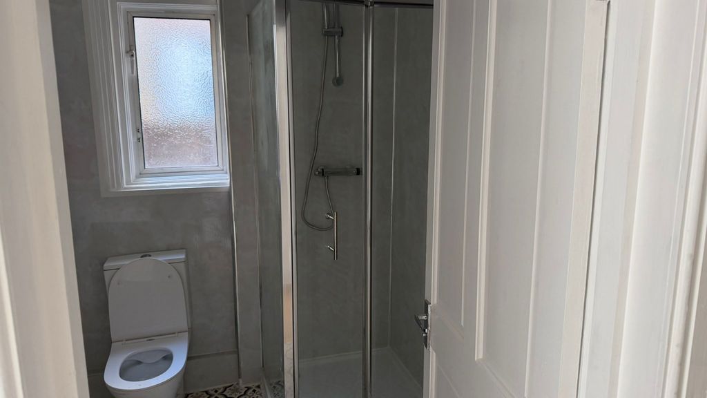 Property photo 3 of 22 Gallery