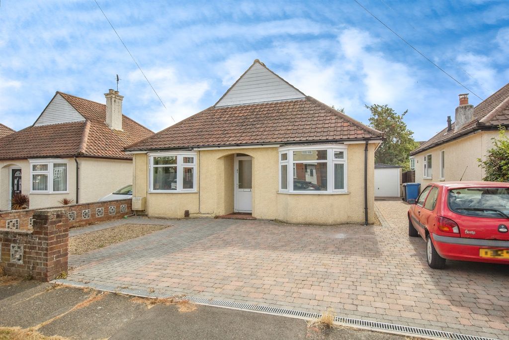 Property photo 1 of 13