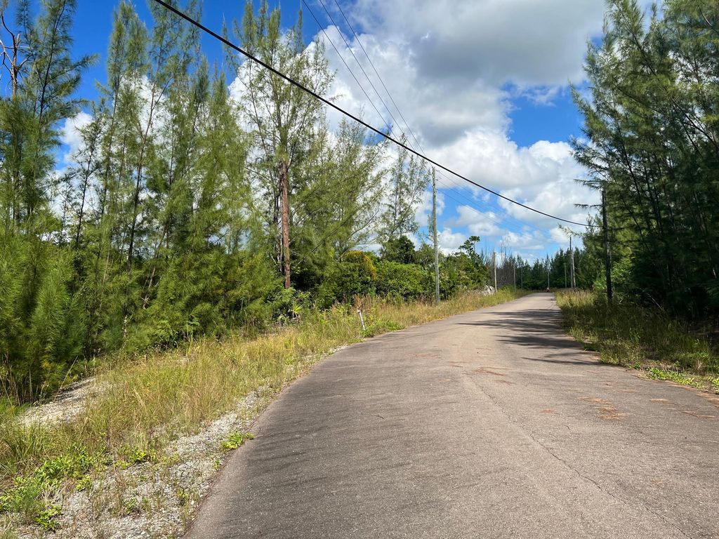 Property photo 2 of 9