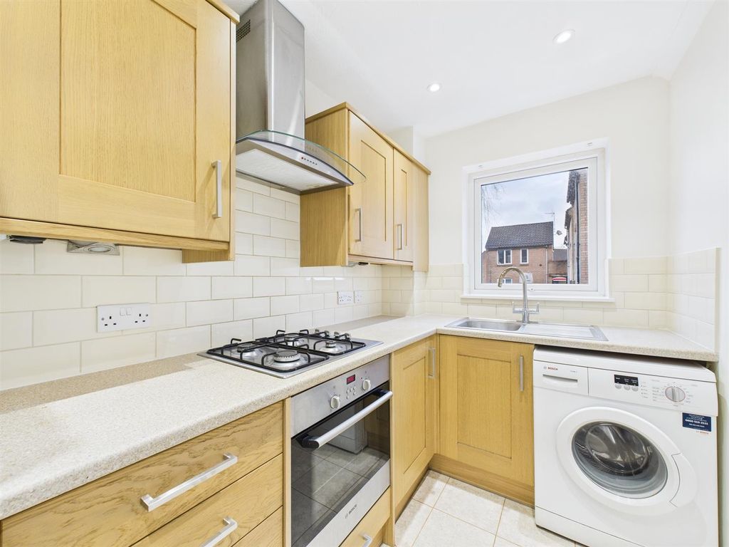 Property photo 2 of 7 Cam02435G0-Pr0131-Still009.Jpg