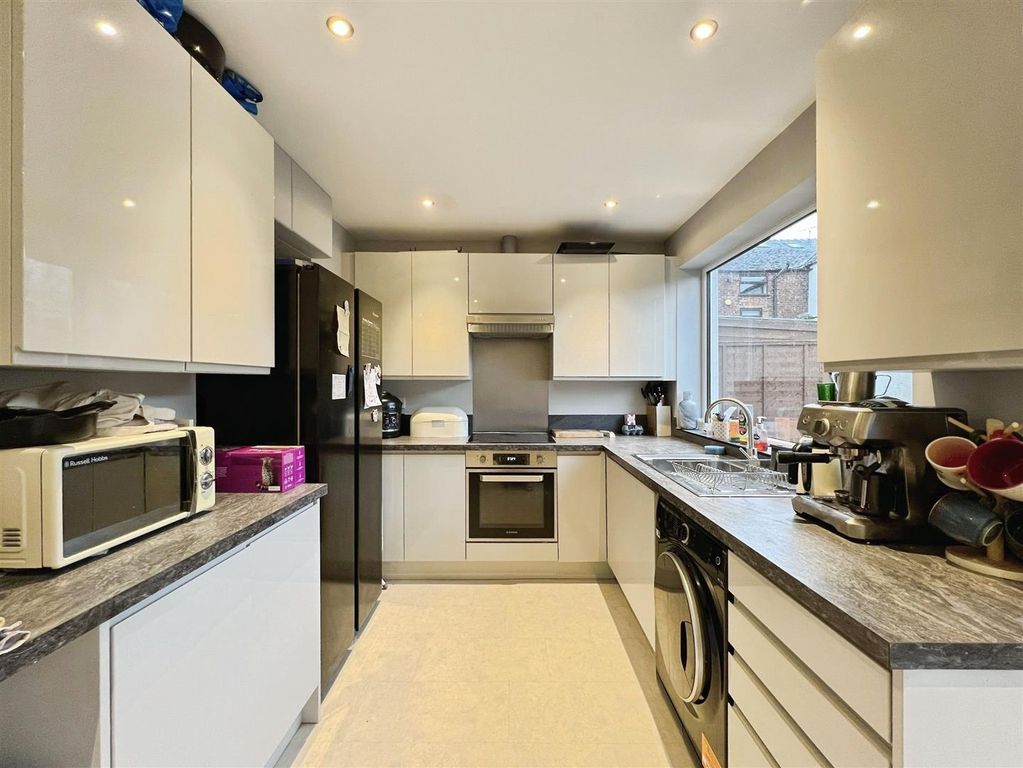 Property photo 3 of 13 8Fab7d7d-Img_2477.Jpg