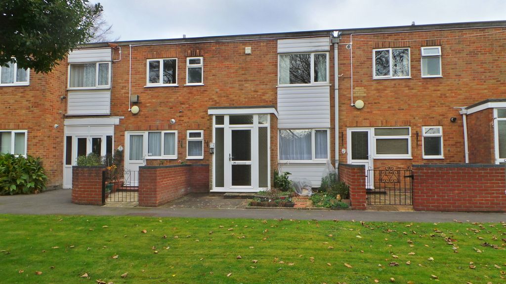 Property photo 1 of 7 Photo 01