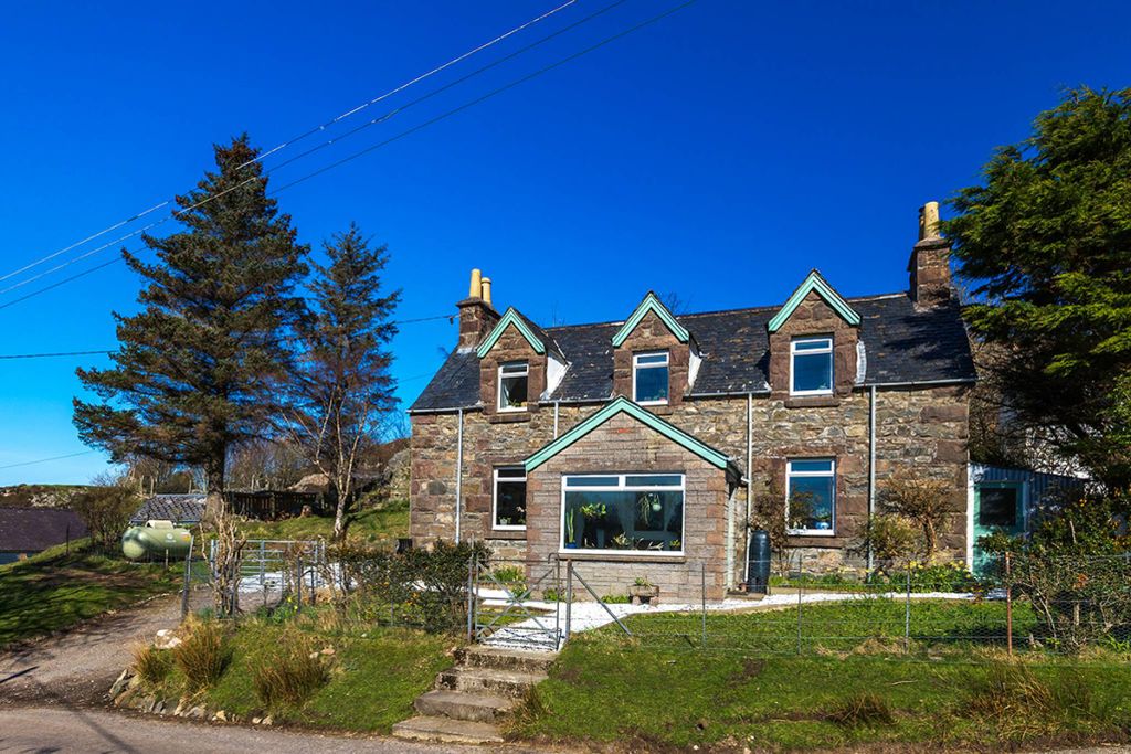 Property photo 1 of 19