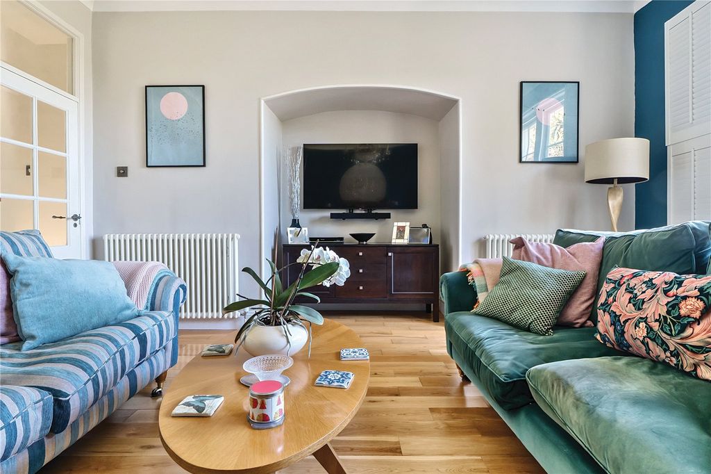 Property photo 1 of 29 Picture No. 07