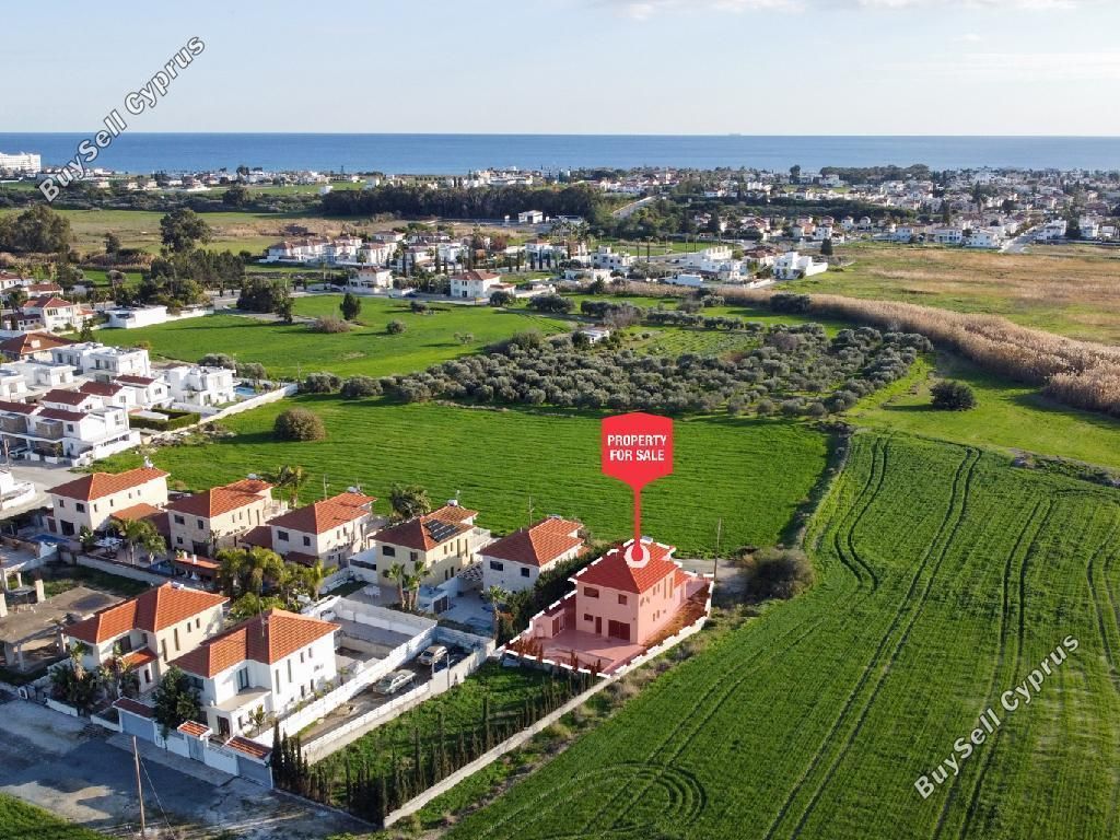 Property photo 3 of 22