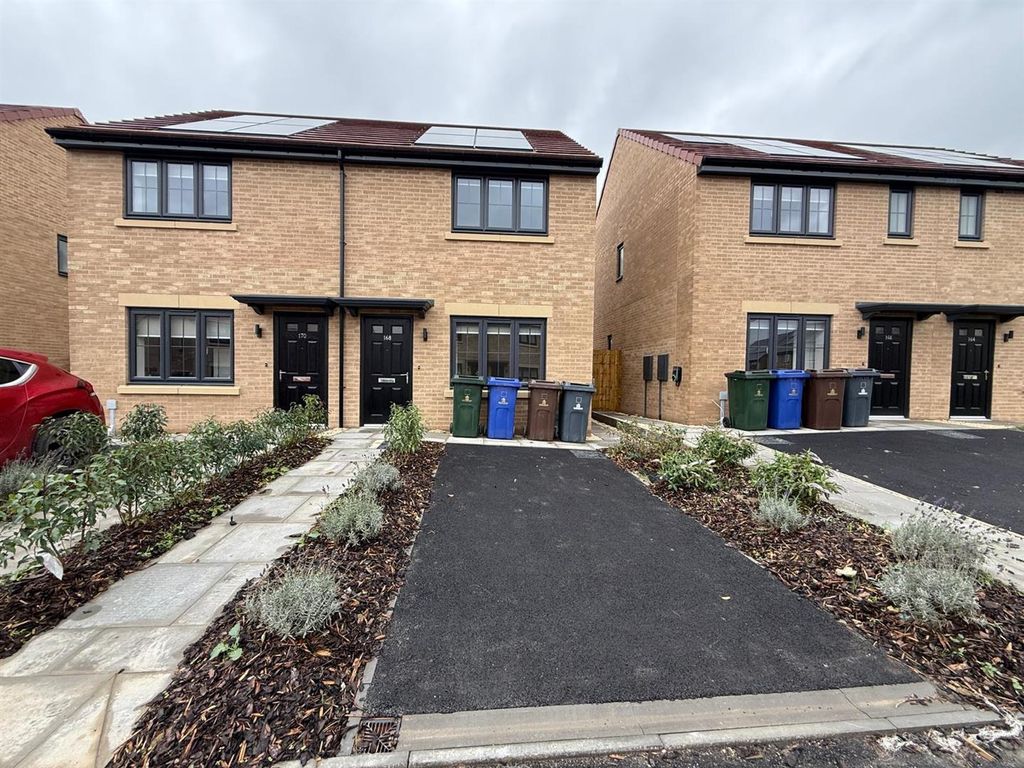 Property photo 1 of 18 Abberton.Jpg