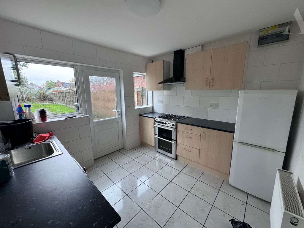 Property photo 2 of 8 Img_4322