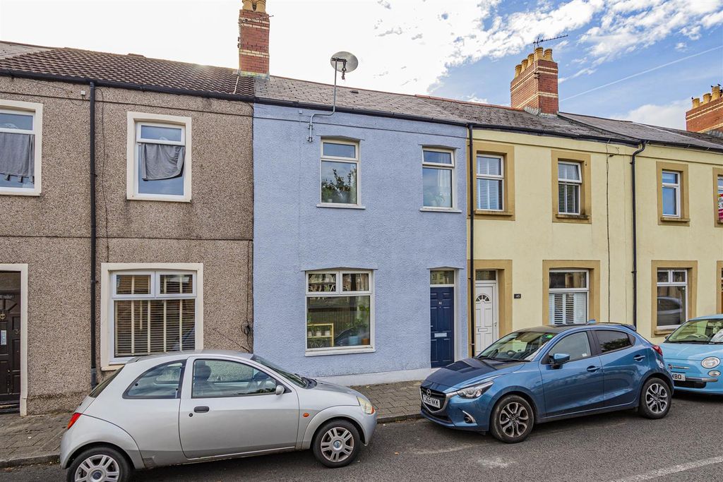 Property photo 1 of 17 Rutland Street 41-1.Jpg