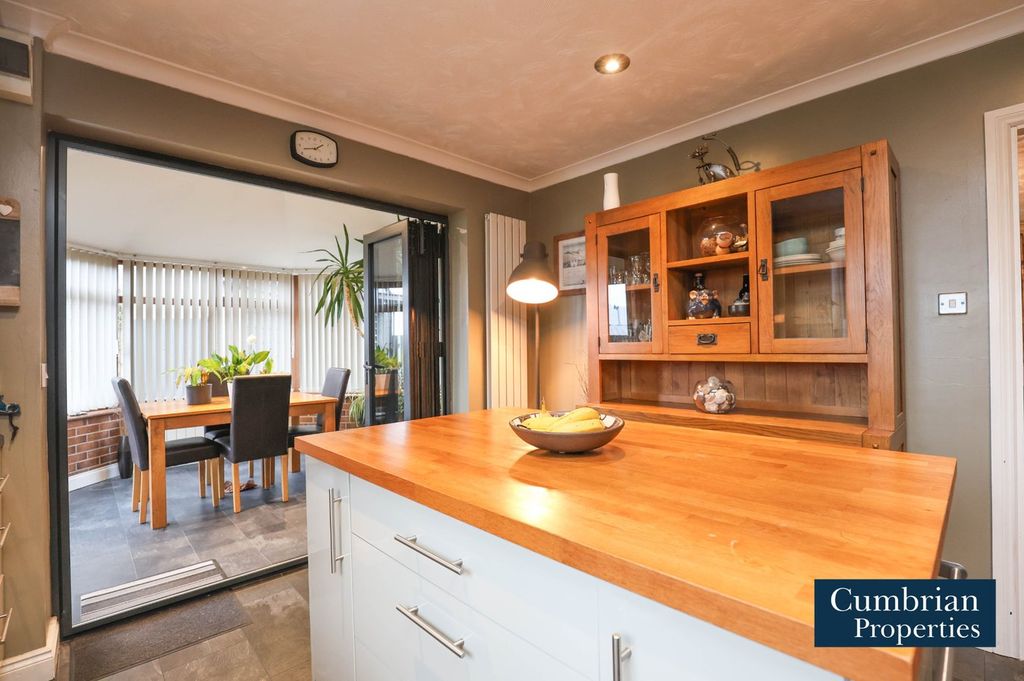 Property photo 2 of 17 Dining Kitchen Bi-Folding Doors To Sunroom