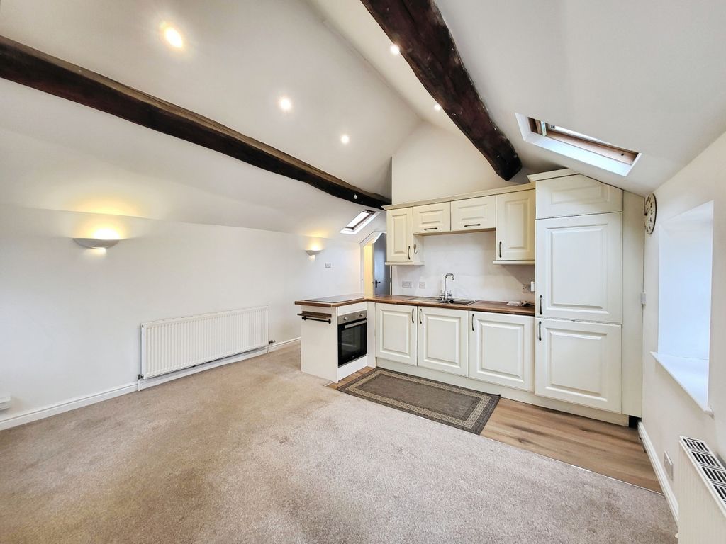 Property photo 2 of 7 Living Area