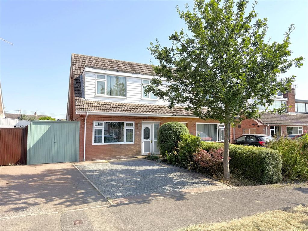 Property photo 1 of 18 9019791-110324-134314329163622149-29744E6F-A9c4-56