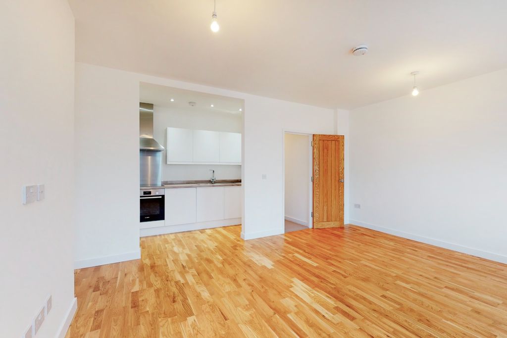 Property photo 2 of 12 2428512
