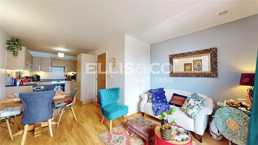 Property photo 1 of 10 Picture No. 27