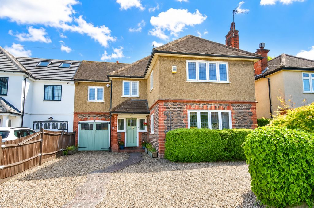 Property photo 1 of 46