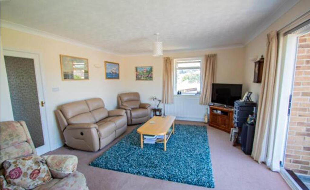 Property photo 3 of 21