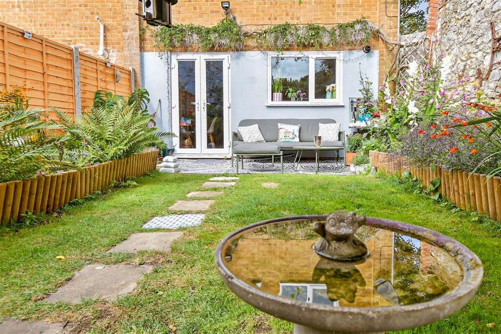 Property photo 2 of 6 External Lifestyle Photograph