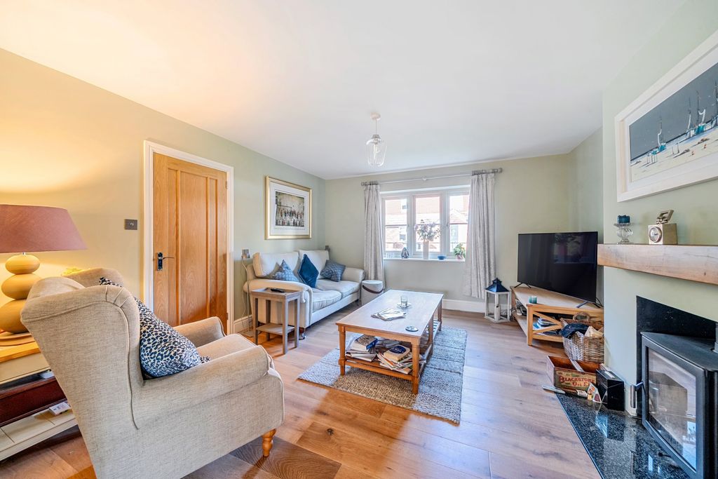 Property photo 3 of 28 Picture No. 19