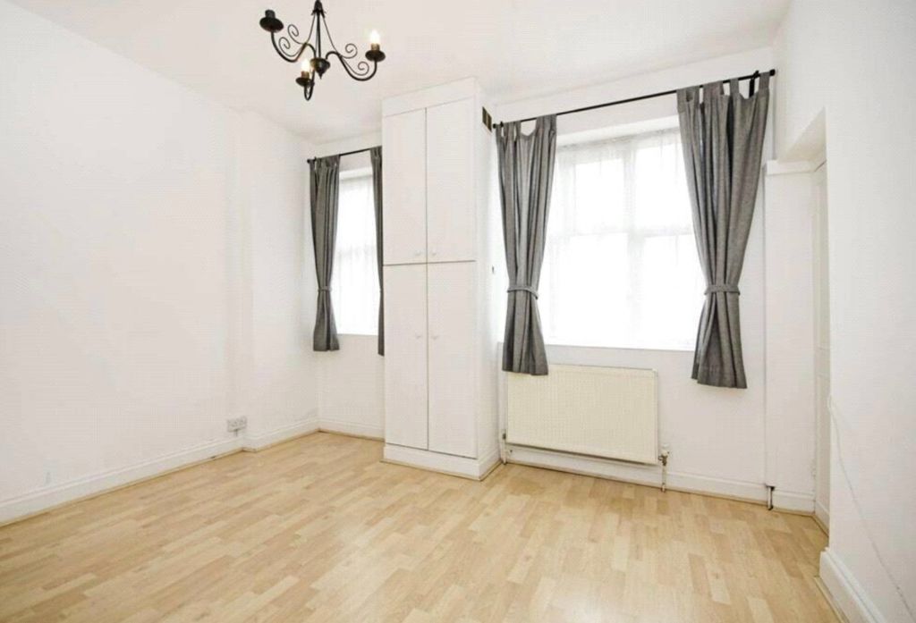 Property photo 3 of 7 Img_1416