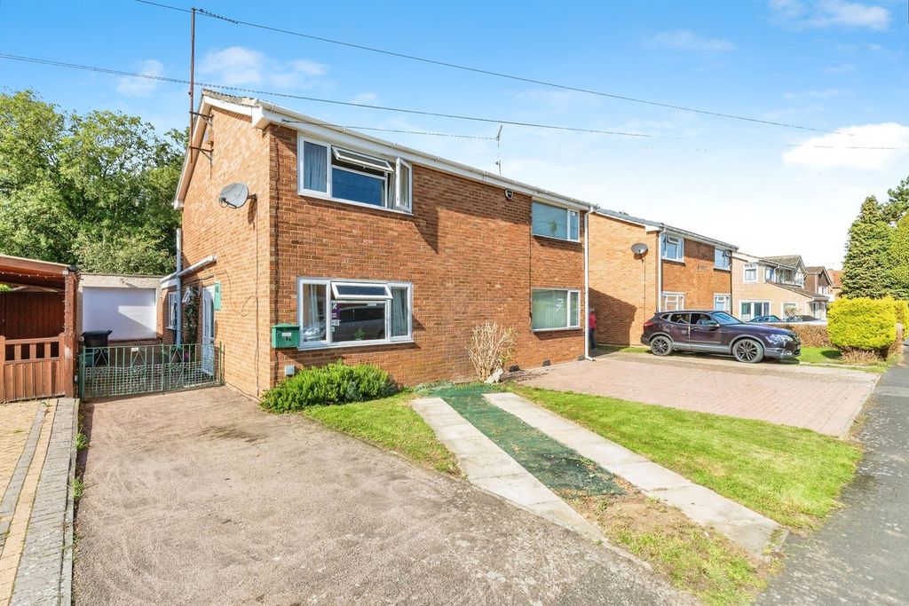 Property photo 1 of 18