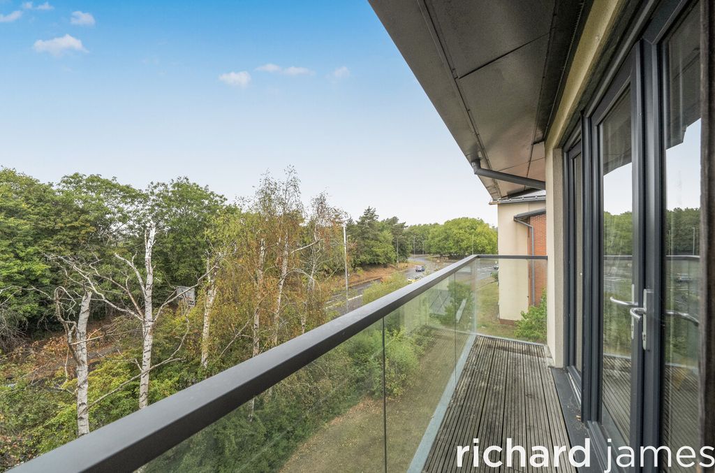 Property photo 2 of 11 865705Cb483441Da90438E282c0557E6