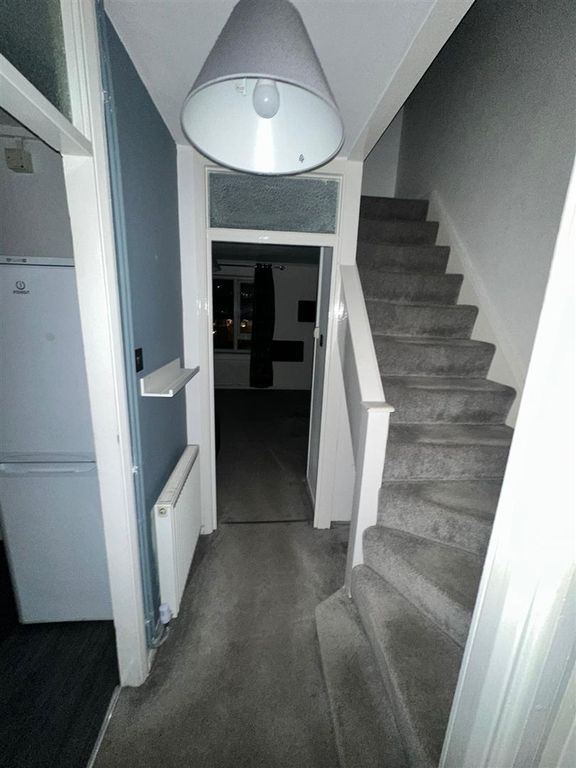 Property photo 3 of 6 Za1F6K3Xluiwvi4Ylkmbfa.Jpg