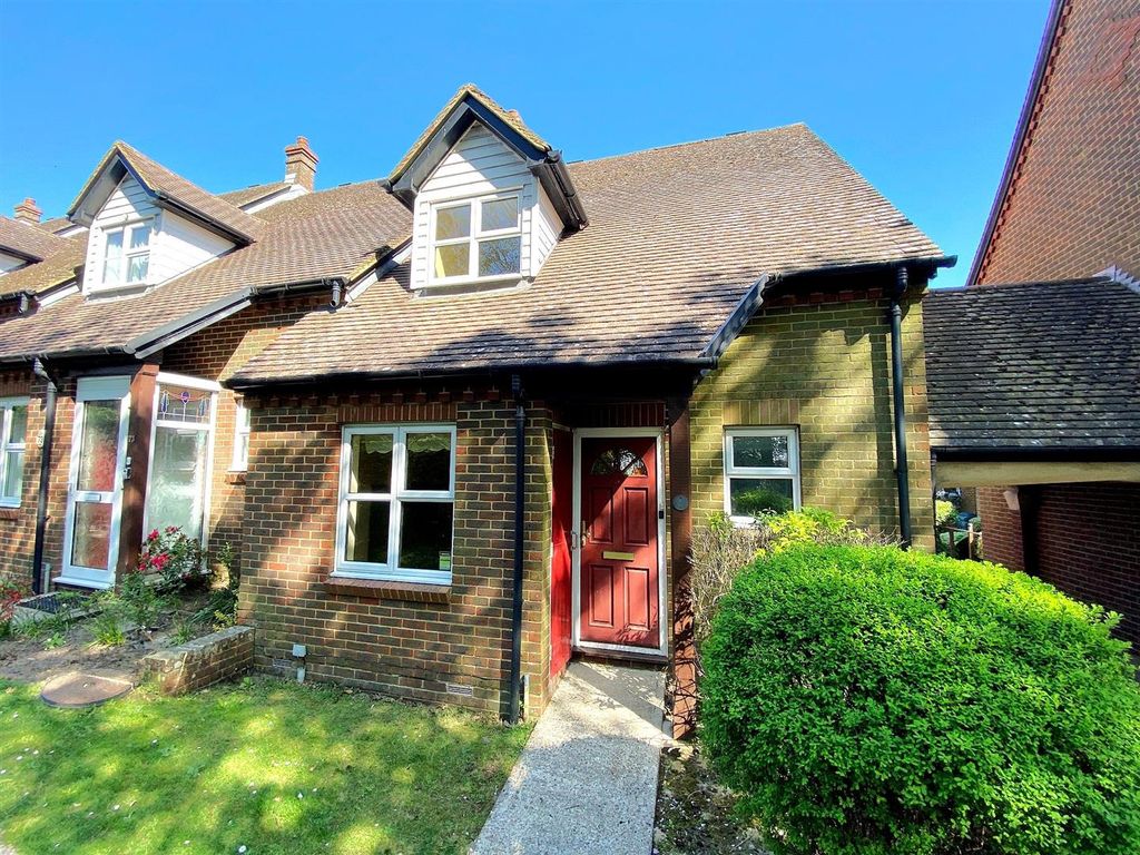 Property photo 1 of 18 71 Rotherfield Ave - Front1.Jpg