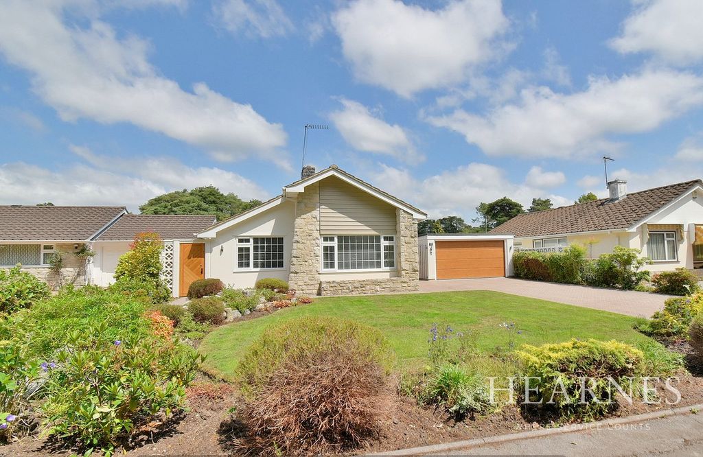 Property photo 1 of 20